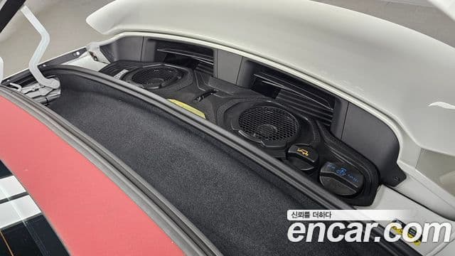 Porsche 911 (992) турбо S кабриолет, 2024 6