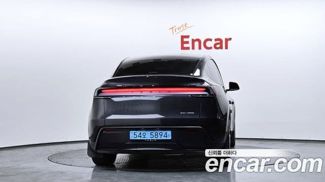 Tesla модель Y Long Range AWD, 2025 4