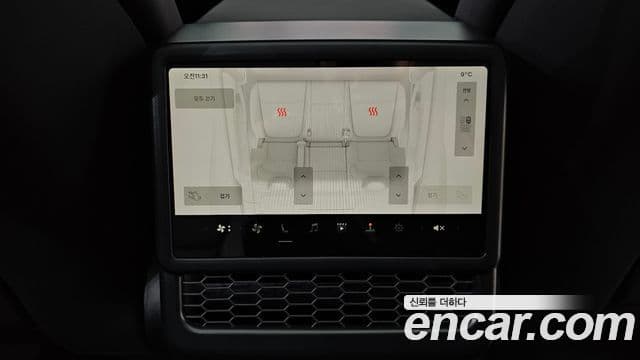 Tesla модель Y Long Range AWD, 2025 18