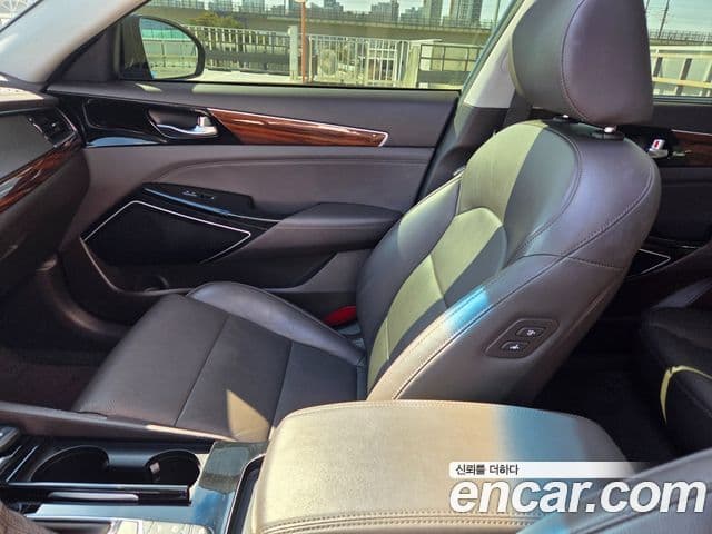 Kia All New K7 Prestige, 2016 19