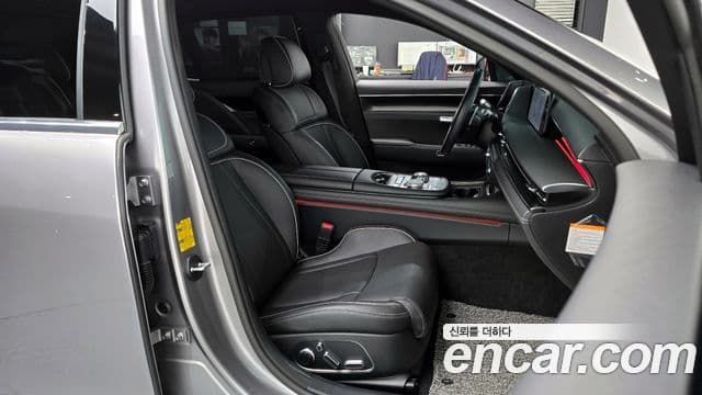 Genesis G90 (RS4) бензин 3.5 турбо e-S/C AWD, 2025 10