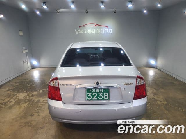 Kia 쎄라토 высший класс, 2005 4