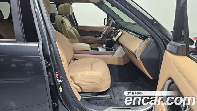 Land Rover Range Rover 5세대 P550E AB, 2025 3