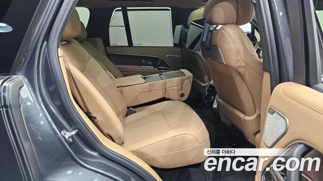 Land Rover Range Rover 5세대 P550E AB, 2025 все фото