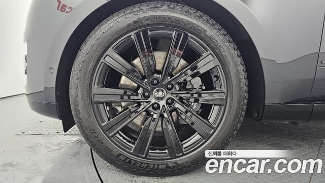 Land Rover Range Rover 5세대 P550E AB, 2025 9