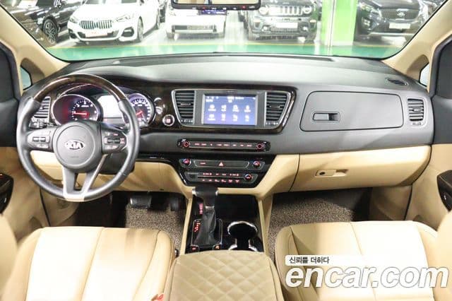 Kia The / новый New Carnival Special, 2020 6