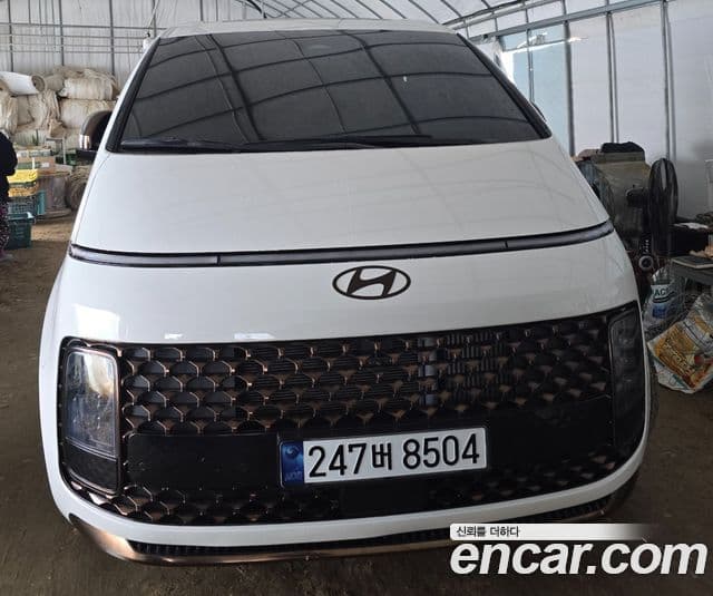 Hyundai Staria Inspiration, 2025 1