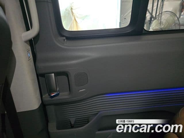 Hyundai Staria Inspiration, 2025 8