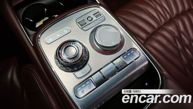 Genesis G90 (RS4) бензин 3.5 турбо AWD, 2022 9