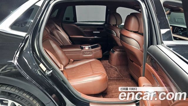 Genesis G90 (RS4) бензин 3.5 турбо AWD, 2022 12