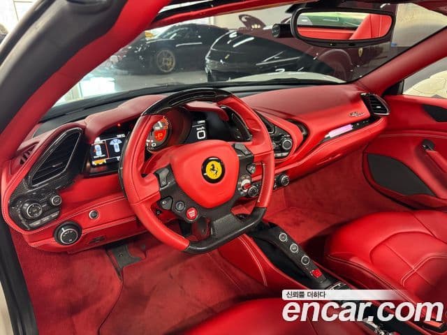 Ferrari 488 스파이더, 2019 4