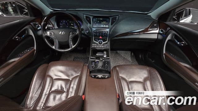 Hyundai Grandeur HG Premium, 2015 7