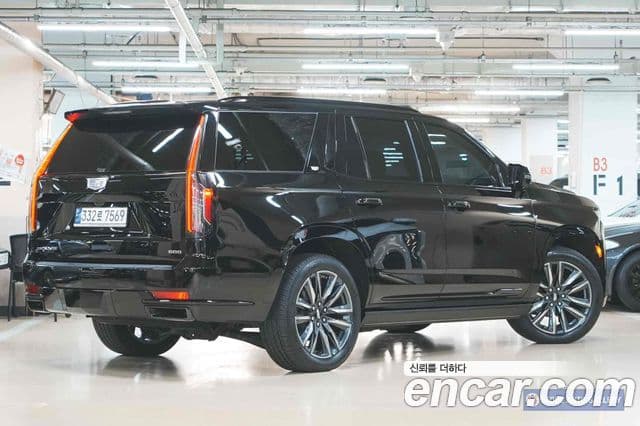 Cadillac Escalade 5세대 Sport Platinum, 2023 2