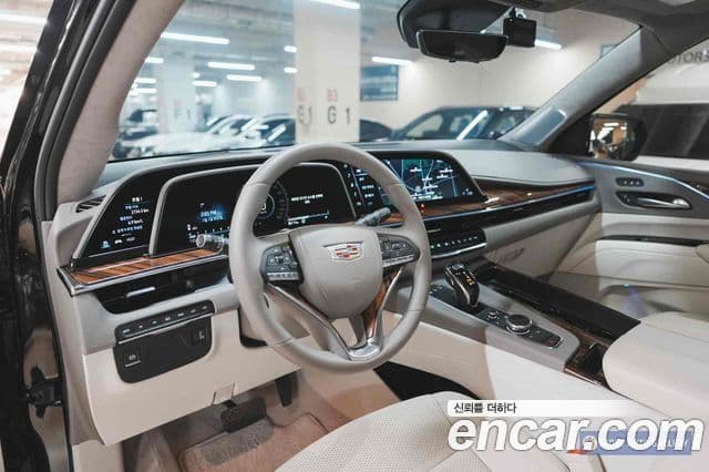 Cadillac Escalade 5세대 Sport Platinum, 2023 все фото