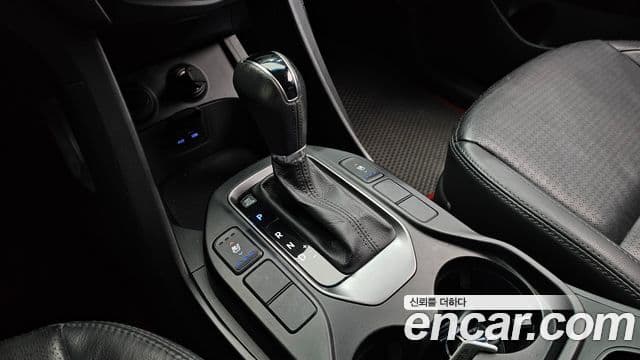 Hyundai Santa Fe DM Premium, 2013 9