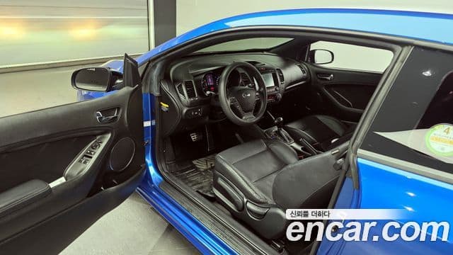 Kia K3 купе Prestige, 2014 10