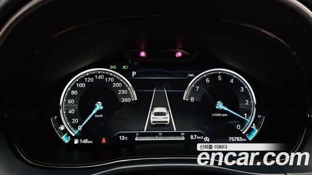 Genesis GV70, 2022 8