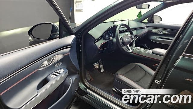 Genesis GV70, 2022 10