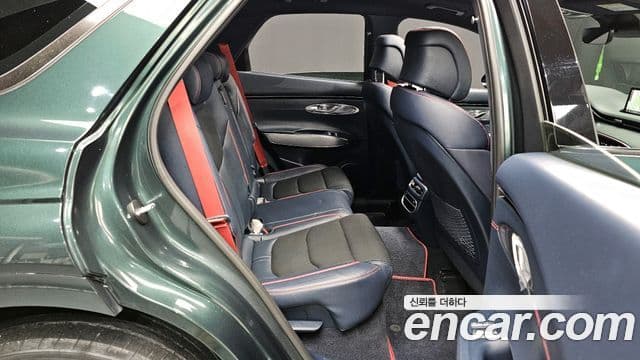 Genesis GV70, 2022 12