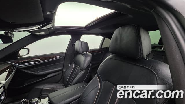 BMW 5시리즈 (G30) 520i M Sport, 2022 19