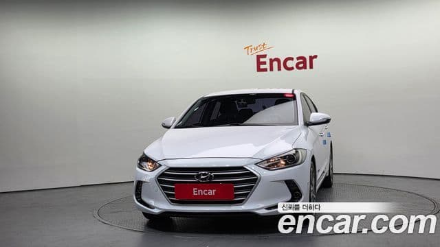 Hyundai Avante AD 1.6 GDI Value Plus, 2018 3
