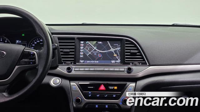 Hyundai Avante AD 1.6 GDI Value Plus, 2018 16