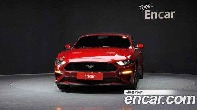 Ford Mustang кабриолет, 2020 3