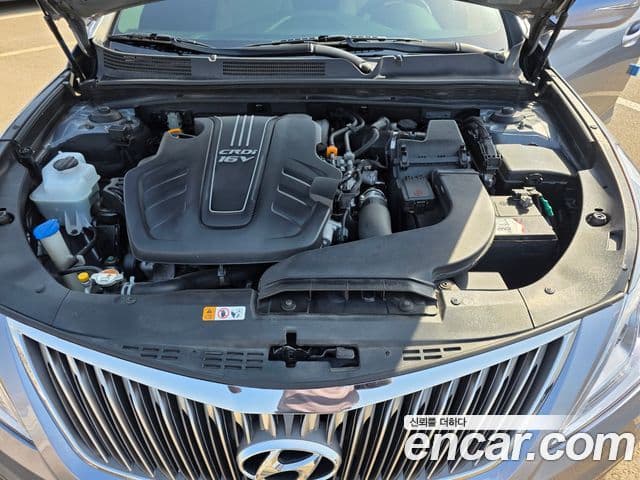 Hyundai Grandeur HG Premium, 2015 13