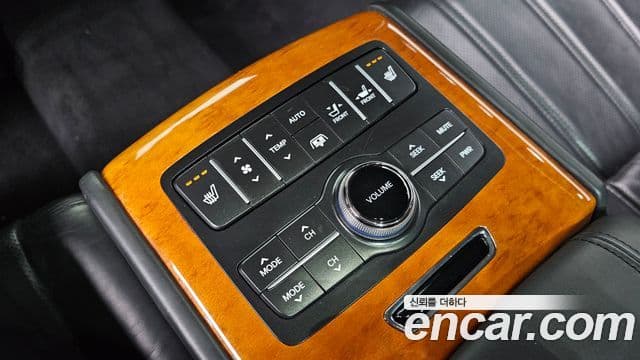 Hyundai Equus(новый кузов / новое поколение) Prestige, 2010 17