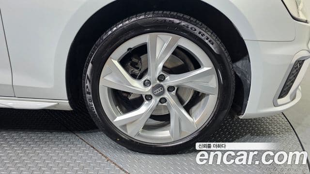 Audi A4 (B9) Premium, 2021 все фото