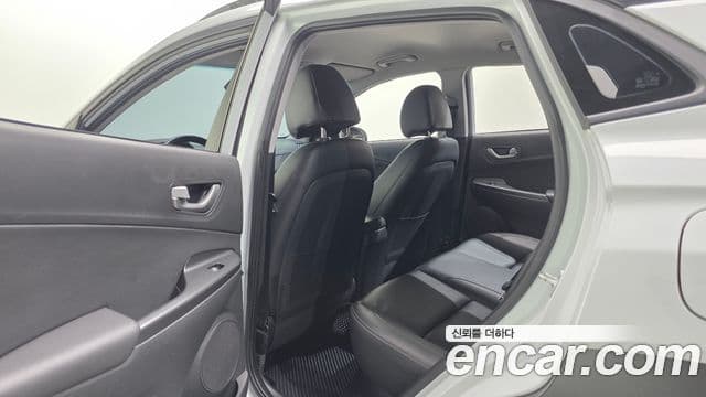 Hyundai Kona Premium, 2020 18