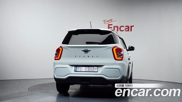 KG모빌리티(SsangYong) Tivoli Air 1.5 A3 2WD, 2021 4