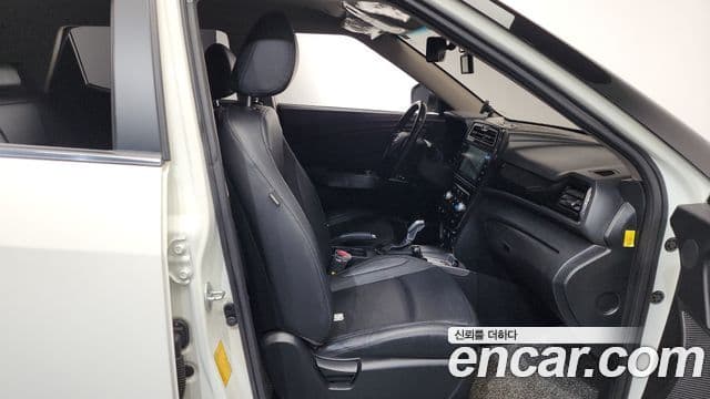 KG모빌리티(SsangYong) Tivoli Air 1.5 A3 2WD, 2021 12