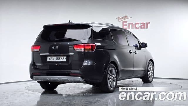Kia All New Carnival Prestige, 2016 2