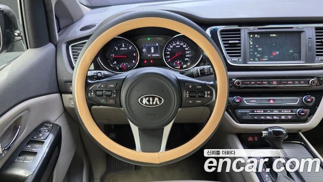 Kia All New Carnival Prestige, 2016 13