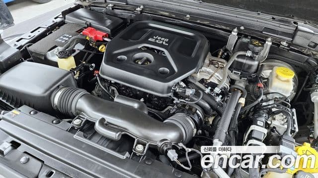 Jeep Wrangler (JL) 2.0 Overland Power top 4도어, 2021 6