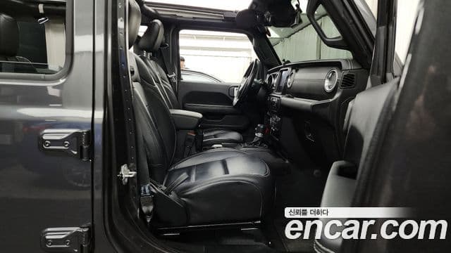 Jeep Wrangler (JL) 2.0 Overland Power top 4도어, 2021 11