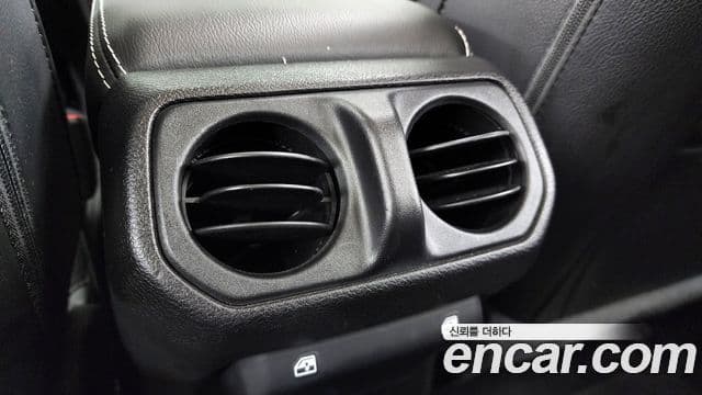 Jeep Wrangler (JL) 2.0 Overland Power top 4도어, 2021 19