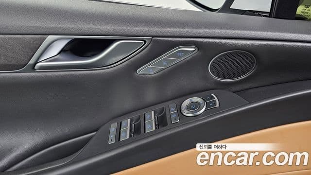 Genesis G80 (RG3) бензин 2.5 турбо AWD, 2021 18