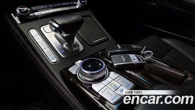 Genesis G90 Premium Luxury, 2021 9