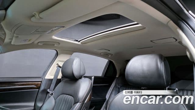 Genesis G90 Premium Luxury, 2021 19