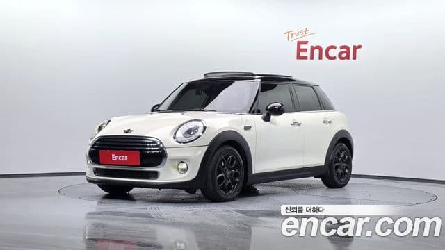 Mini Cooper D 3세대, 2015 1
