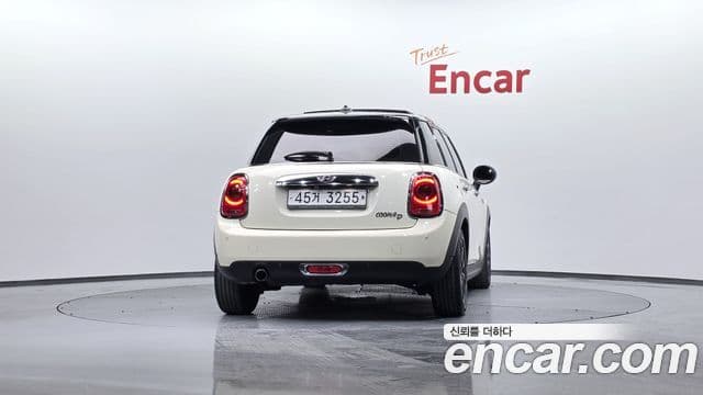 Mini Cooper D 3세대, 2015 4