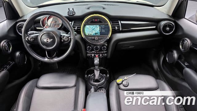 Mini Cooper D 3세대, 2015 7