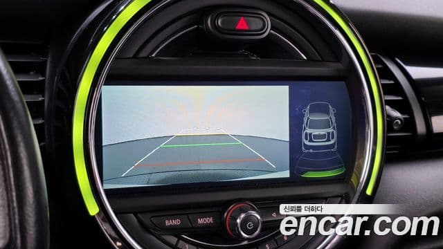 Mini Cooper D 3세대, 2015 15