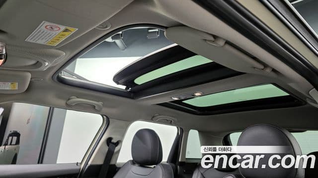 Mini Cooper D 3세대, 2015 18