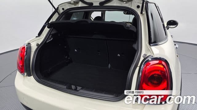 Mini Cooper D 3세대, 2015 20