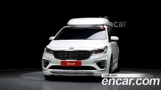 Kia The / новый New Carnival Noblesse Special, 2019 3