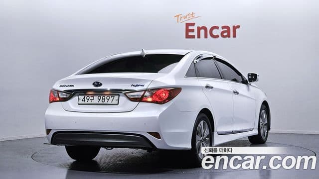 Hyundai Sonata гибрид Modern, 2015 2