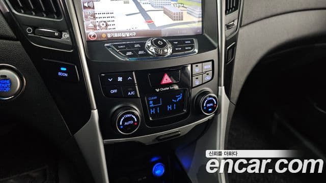 Hyundai Sonata гибрид Modern, 2015 19